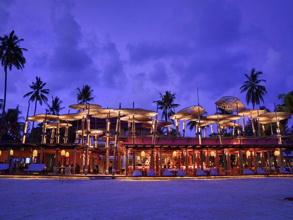 Apsara Beachfront Resort and Villa