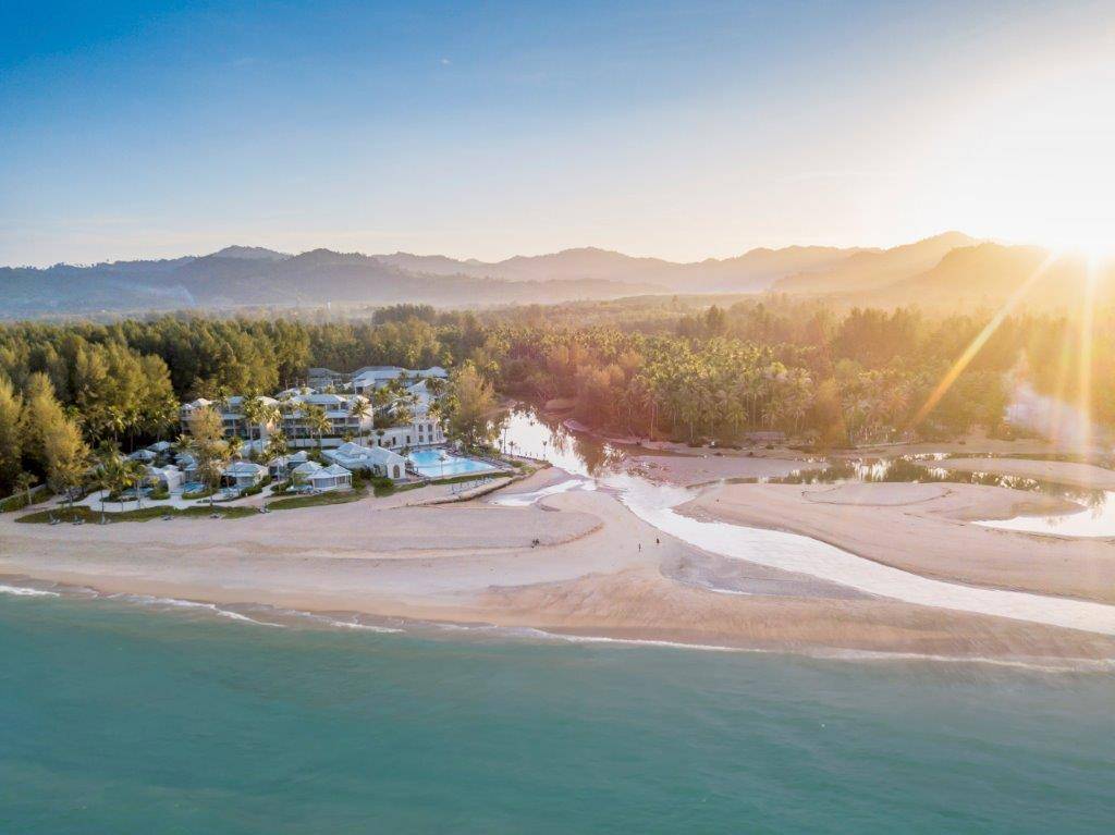 Devasom Khao Lak Beach Resort & Villas