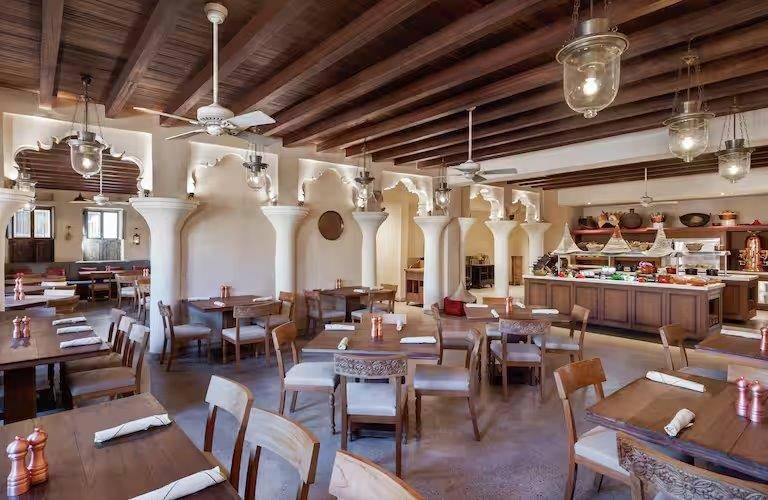 Al Seef Heritage Hotel Dubai, Curio Collection by Hilton