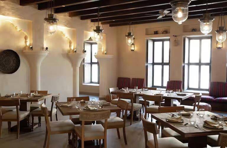 Al Seef Heritage Hotel Dubai, Curio Collection by Hilton