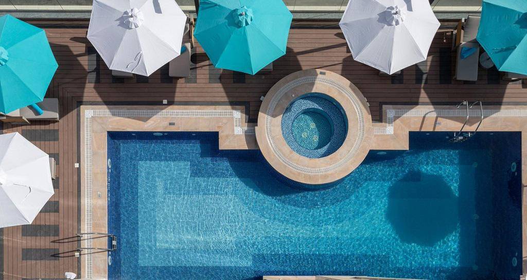 Edge Creekside Hotel