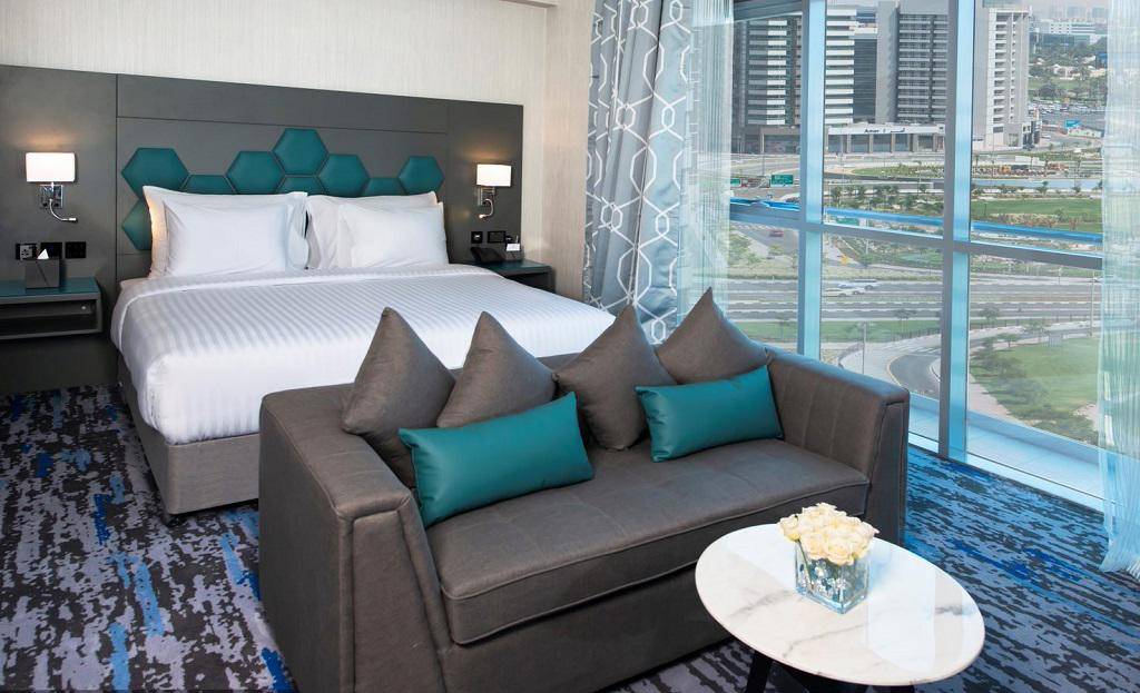 Edge Creekside Hotel