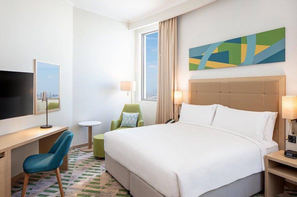 Holiday Inn & Suites Dubai Science Park