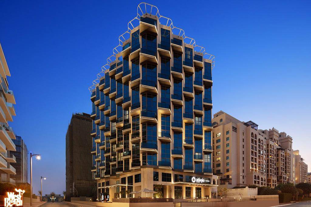 Adagio Premium The Palm