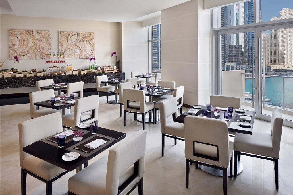 JW Marriott Hotel Marina 