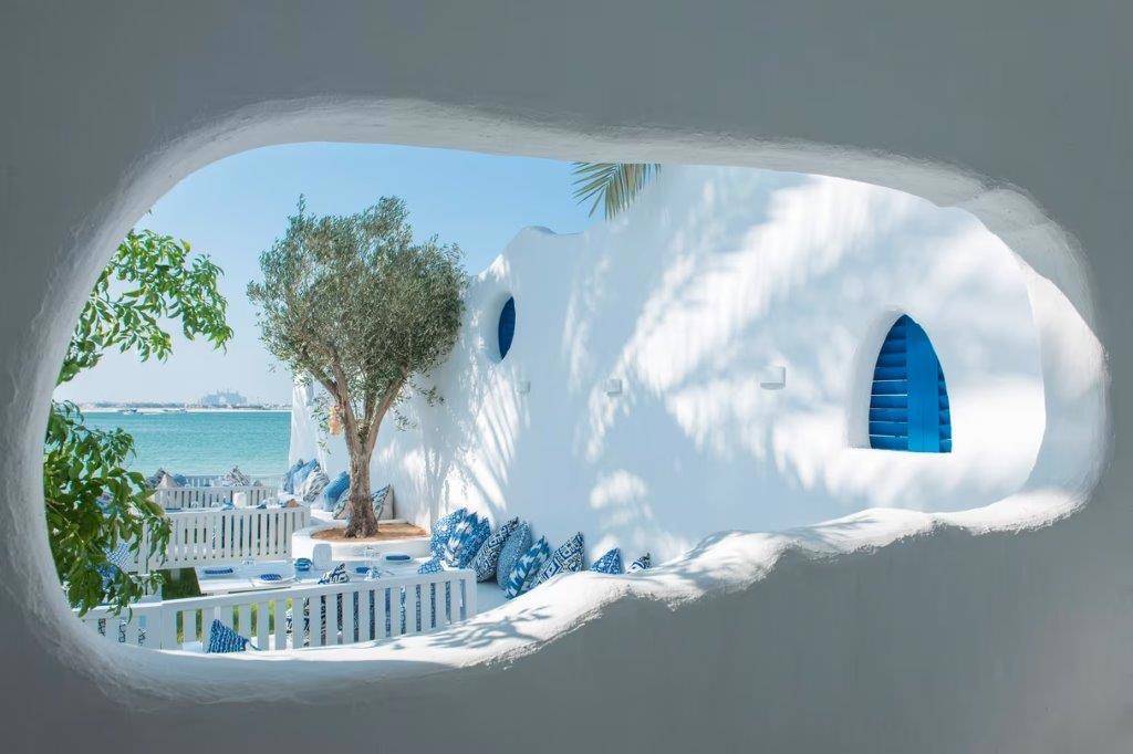 Le Meridien Mina Seyahi Beach Resort & Waterpark