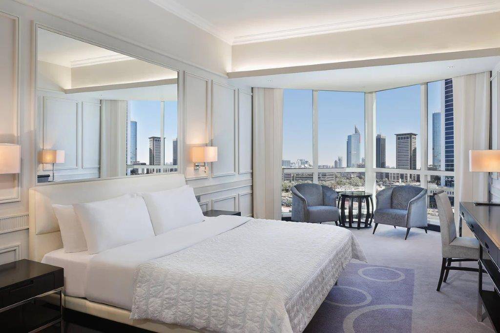 Le Meridien Mina Seyahi Beach Resort & Waterpark