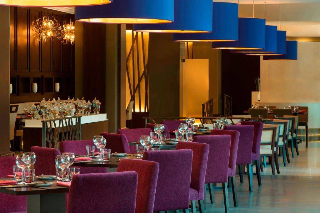 Le Meridien Mina Seyahi Beach Resort & Waterpark