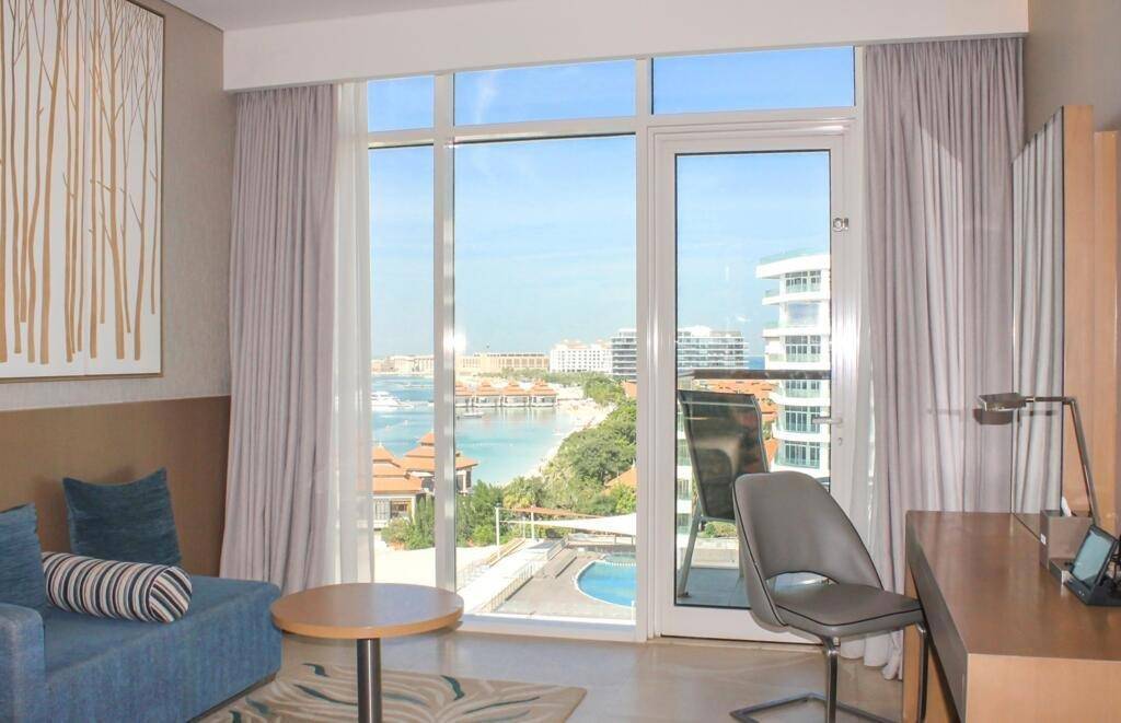 Royal Central The Palm