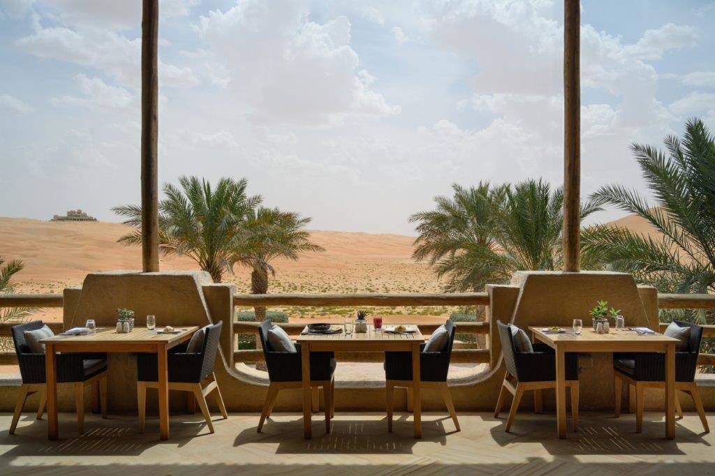 Qasr Al Sarab Desert Resort by Anantara