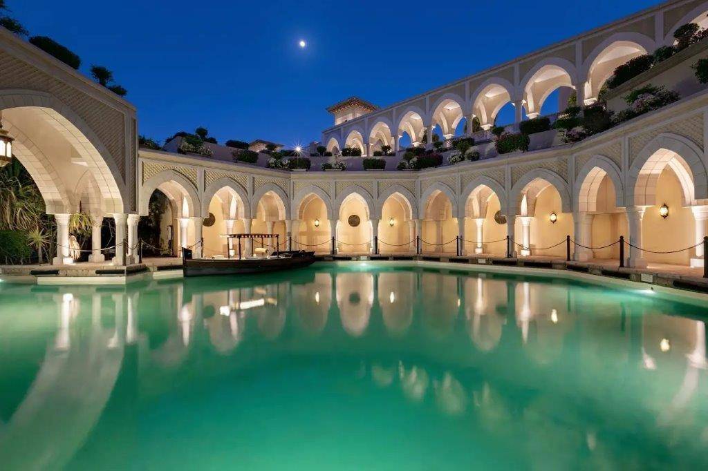 Shangri-La Qaryat Al Beri