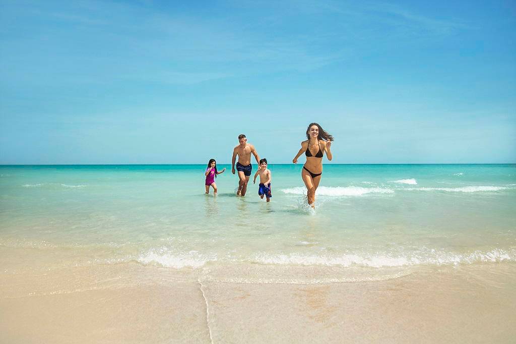 Saadiyat Rotana Resort & Villa