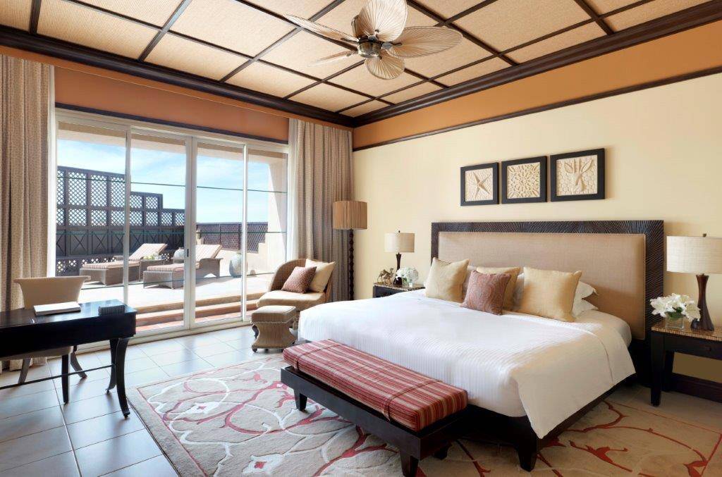 Desert Island Resort & Spa by Anantara