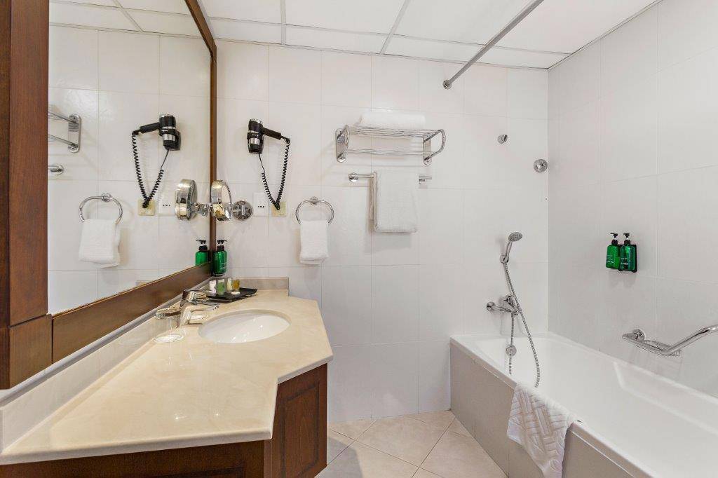 Al Hamra Village Hotel