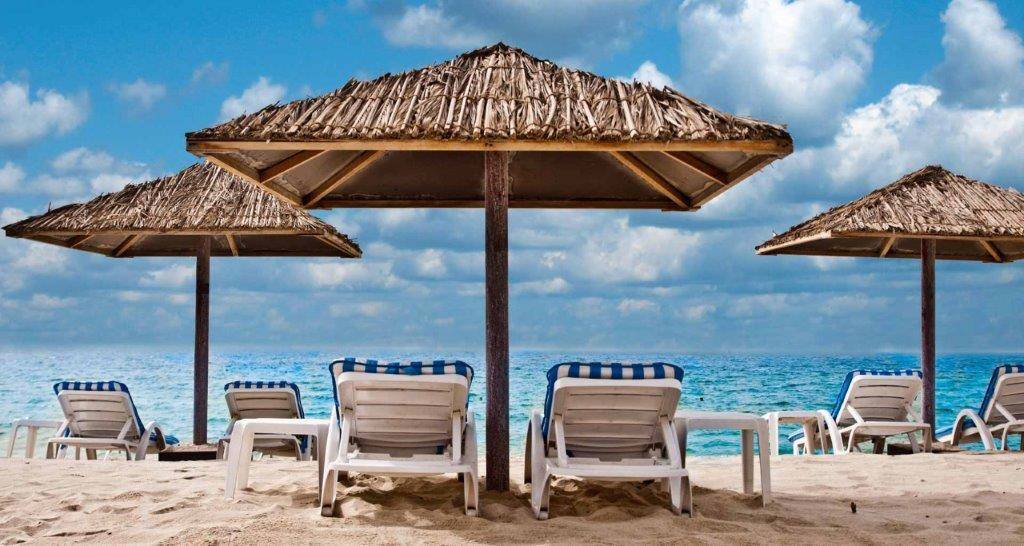 Ramada Hotel & Suites by Wyndham Ajman Ramada Hotel & Suites by Wyndham Ajman