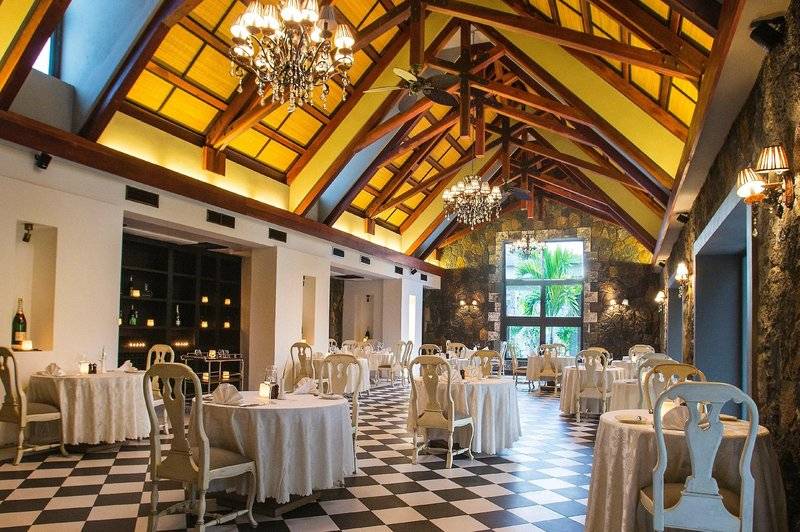 Crystals Beach Resort Belle Mare, a member of Radisson Individuals