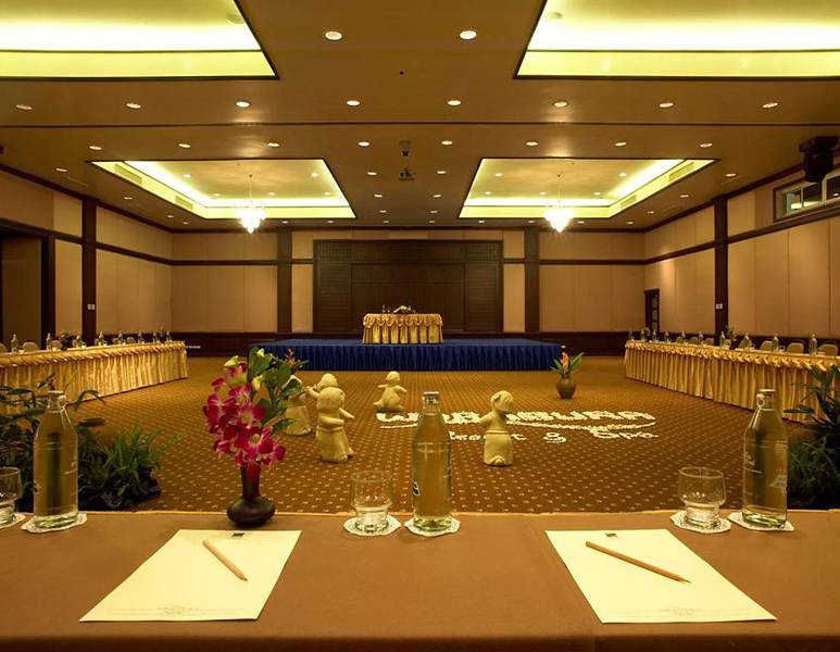 Wora Bura Hua Hin Resort & Spa