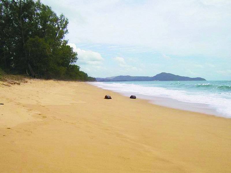 SALA Phuket Mai Khao Beach Resort