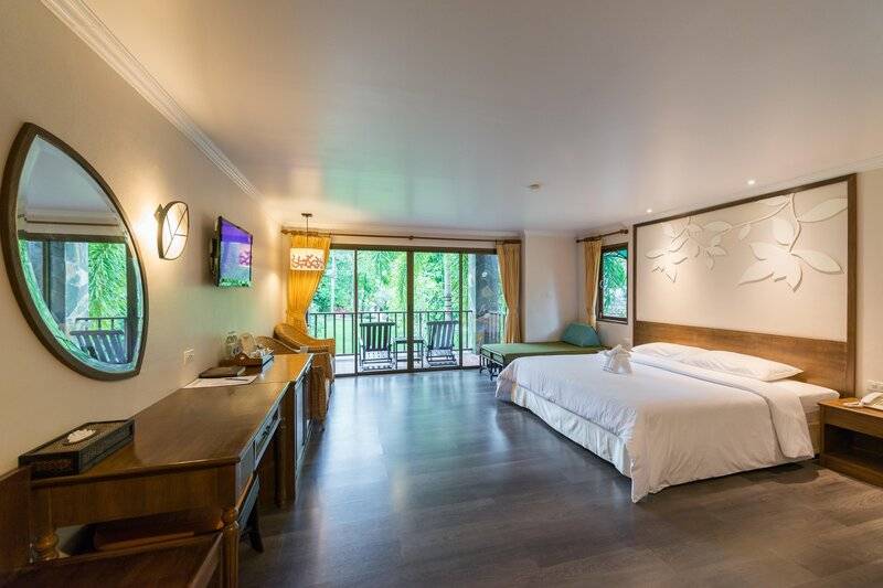  The Leaf on The Sands