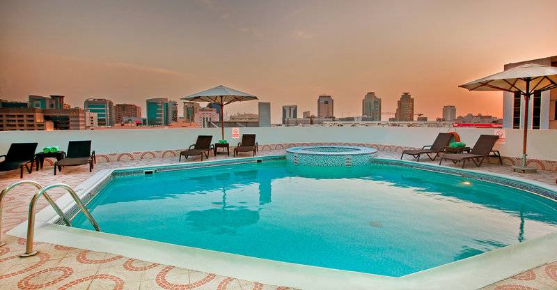 Howard Johnson Plaza By Wyndham