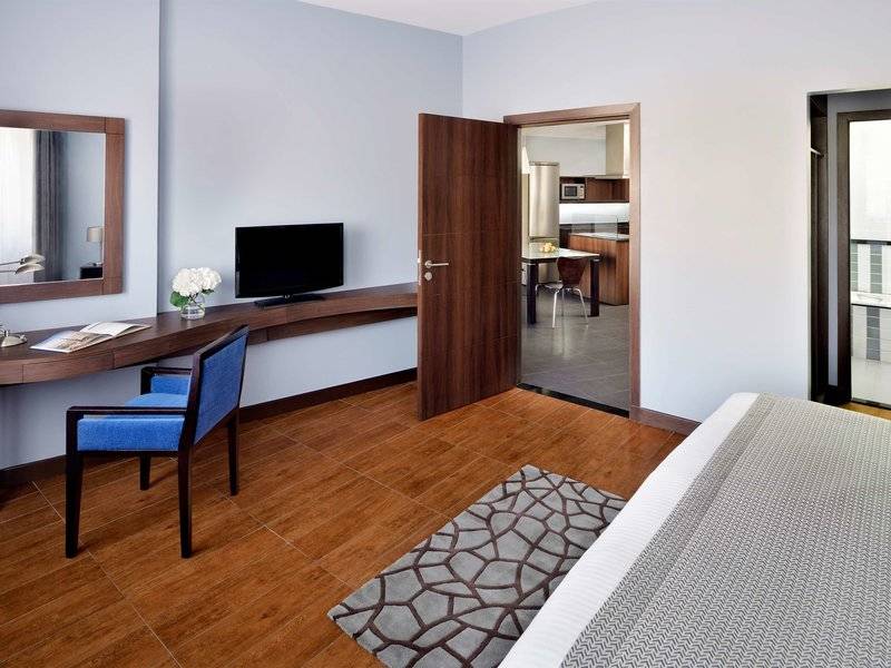 Movenpick Hotel Apartment Al Mamzar