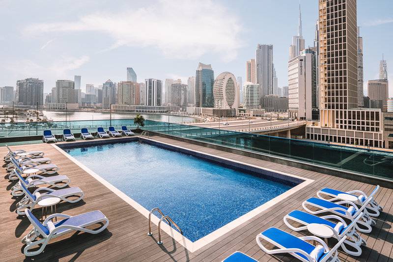 Radisson Blue Dubai Canal View