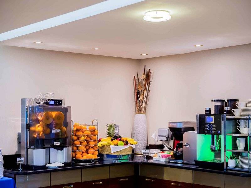 Majlis Grand Mercure Residence Abu Dhabi