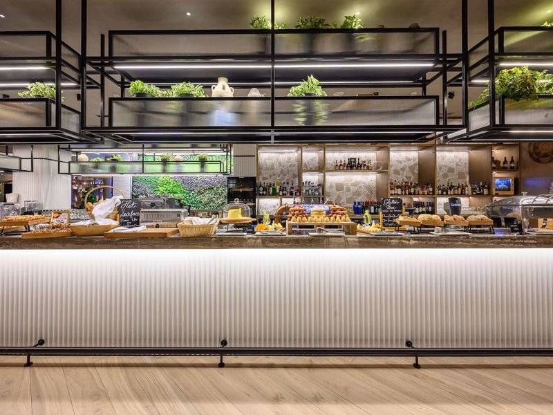 ibis World Trade Centre Dubai