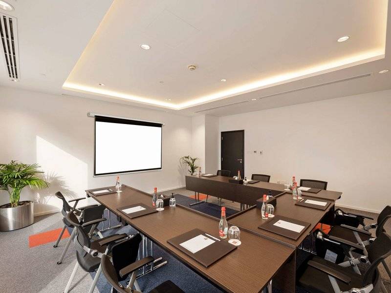 ibis World Trade Centre Dubai