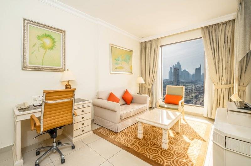 Mercure Dubai Barsha Heights Hotel Suites & Apartments