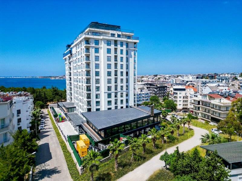 Maril Beach & Spa Hotel