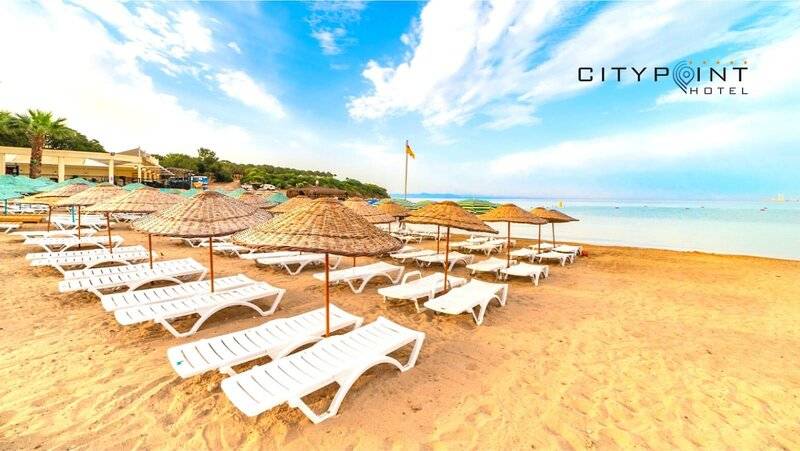 Maril Beach & Spa Hotel