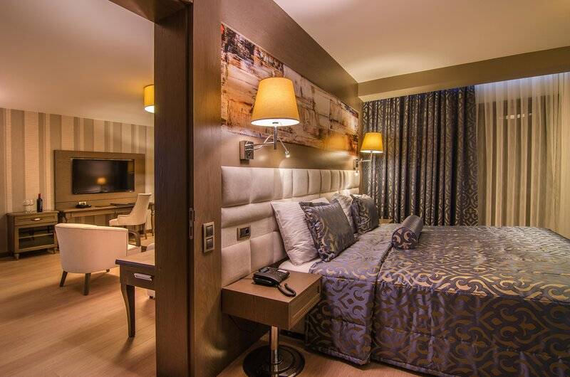 The Grand Blue Sky International