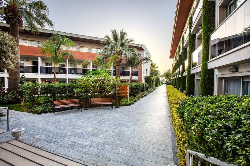 Palm Wings Beach Resort & Spa Kusadasi