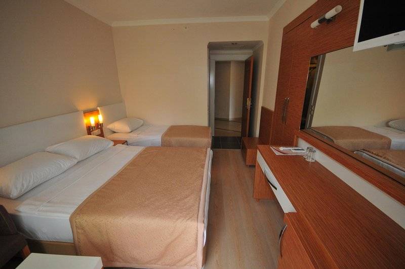 Annabella Park Hotel