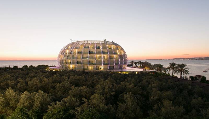 Gold Island Selected