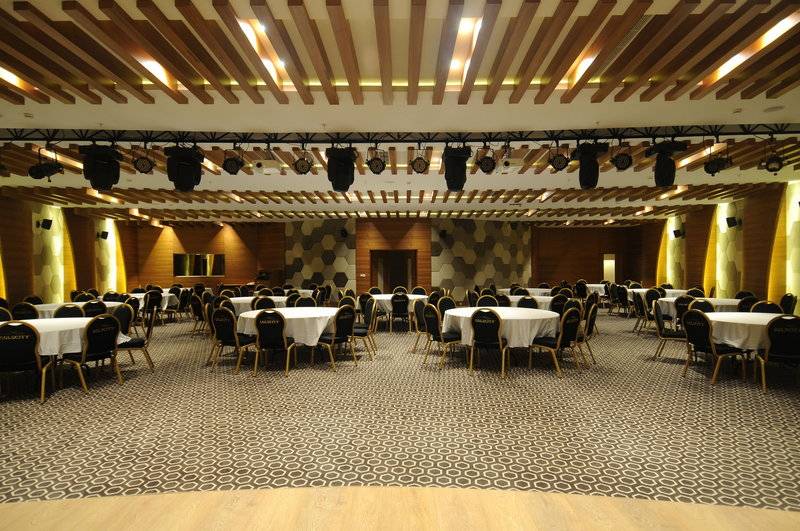 Gold Island Selected