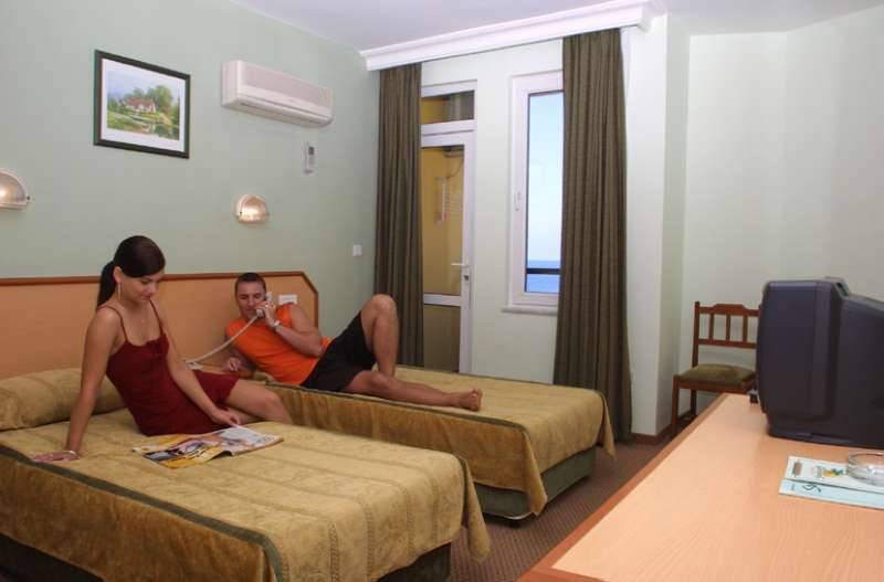 Kleopatra Dreams Beach