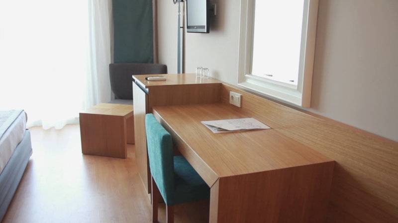 LRS Lake & River Side Hotel & Spa