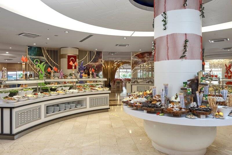 Seaden Sea World Resort & Spa