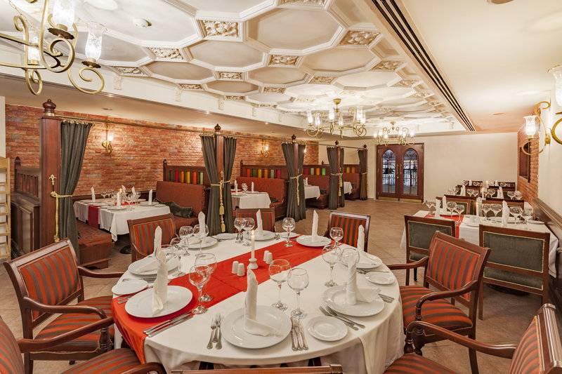 Starlight Resort Hotel