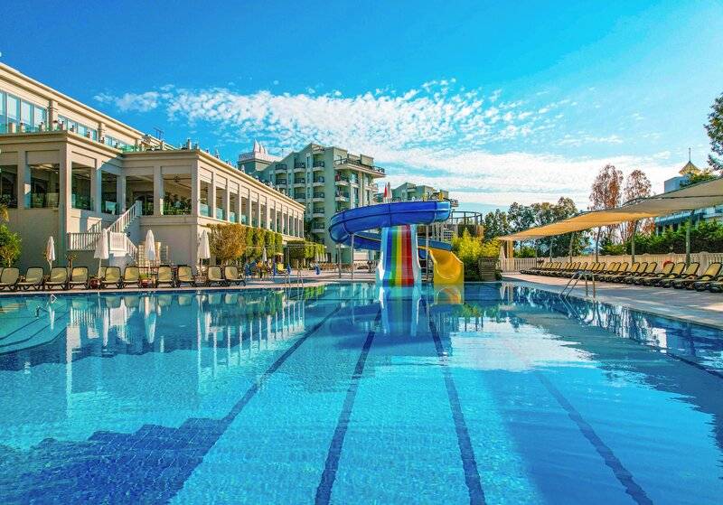 Royal Atlantis Spa & Resort