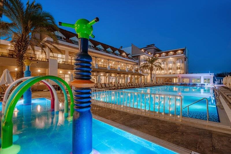 Side Story Resort & Spa