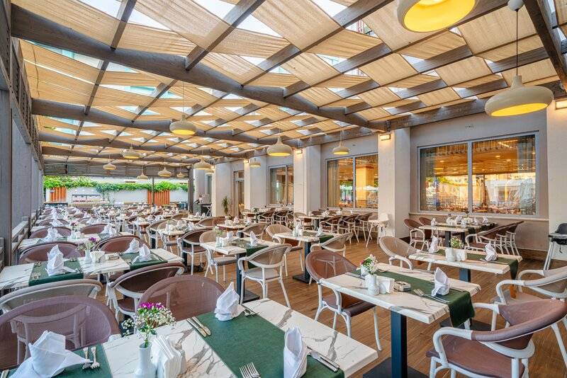 Side Story Resort & Spa