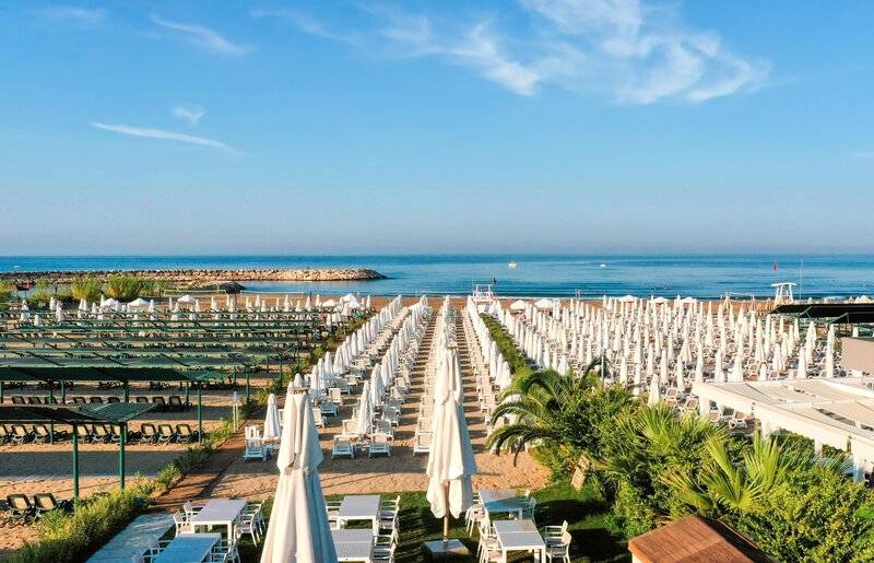 Side Story Resort & Spa