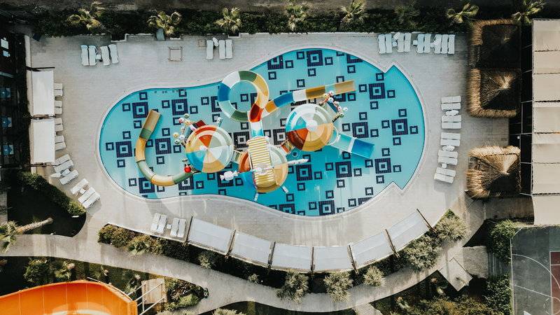 Saturn Palace Resort