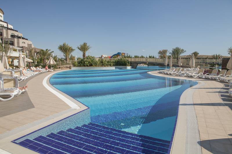 Royal Holiday Palace