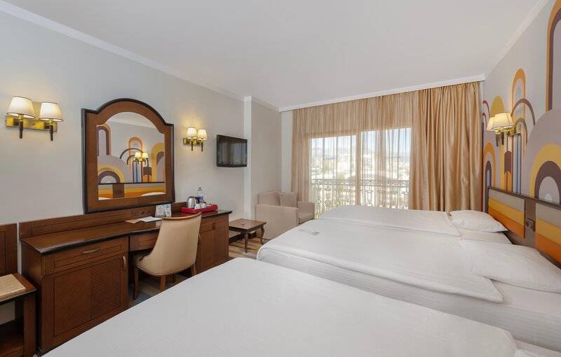 Megasaray Westbeach Antalya