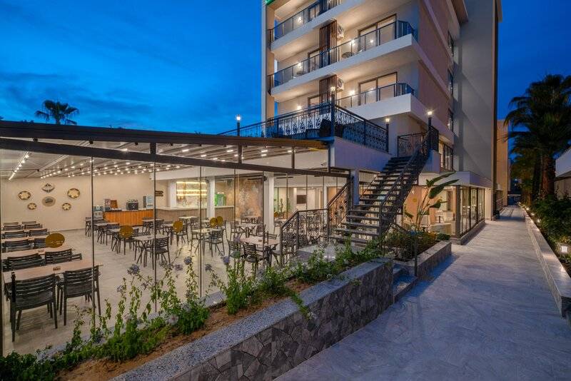 Club Sun Heaven Queen