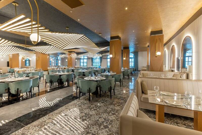 Serenity Queen Hotel